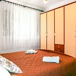 Apartament Manestar-2 By Interhome