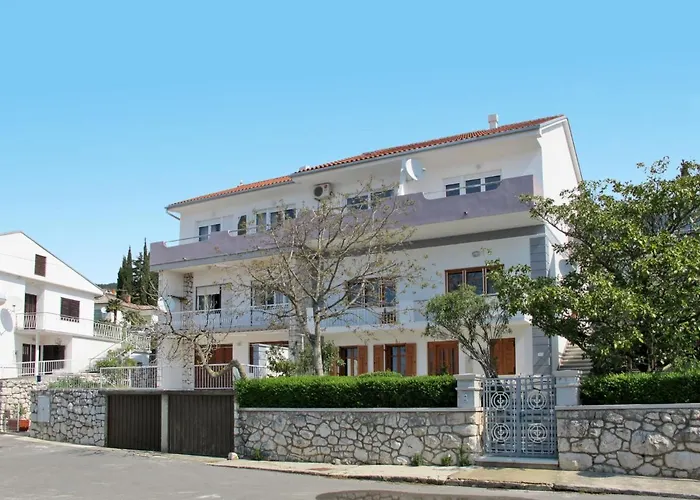 Manestar-2 By Interhome *