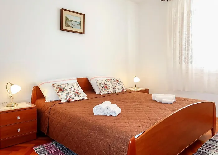 Manestar-2 By Interhome * Dramalj