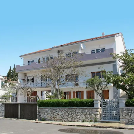 Manestar-2 By Interhome *